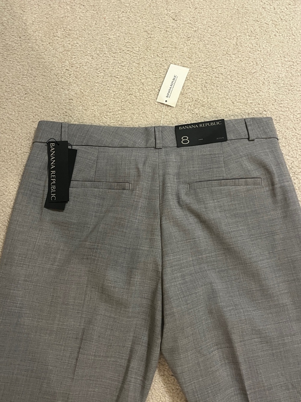 Banana Republic Women's Gray Tailored Dress Pants - Picture 4 of 5